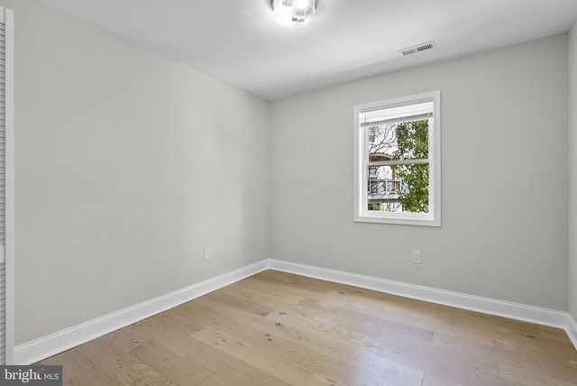 712 CONGRESS ST SE, Washington, DC 20032