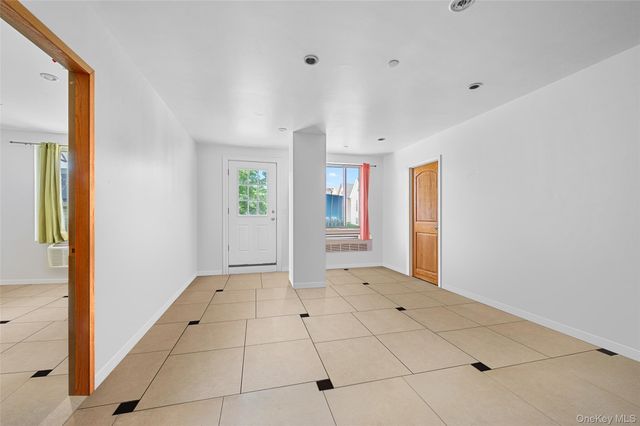 10607 Northern Boulevard 2B, Corona, NY 11368