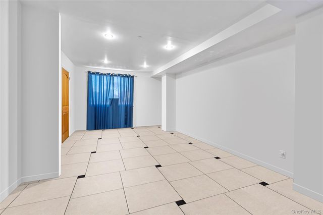 10607 Northern Boulevard 2B, Corona, NY 11368