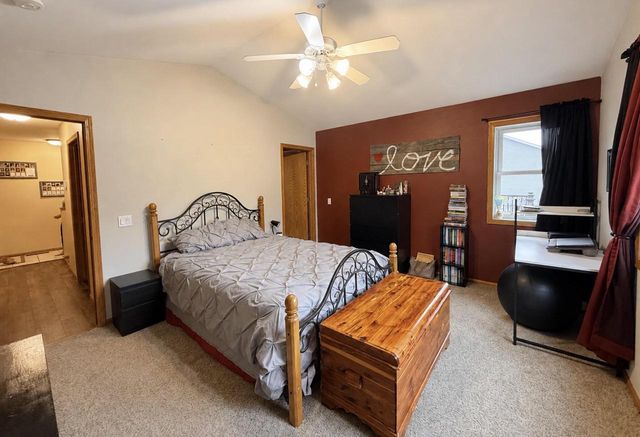 612 Birdie Lane, Poynette, WI 53955