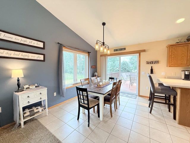 612 Birdie Lane, Poynette, WI 53955