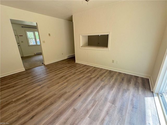 2361 Seaboard RD, Virginia Beach, VA 23456