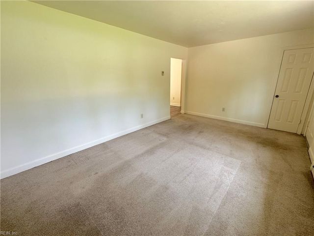 2361 Seaboard RD, Virginia Beach, VA 23456
