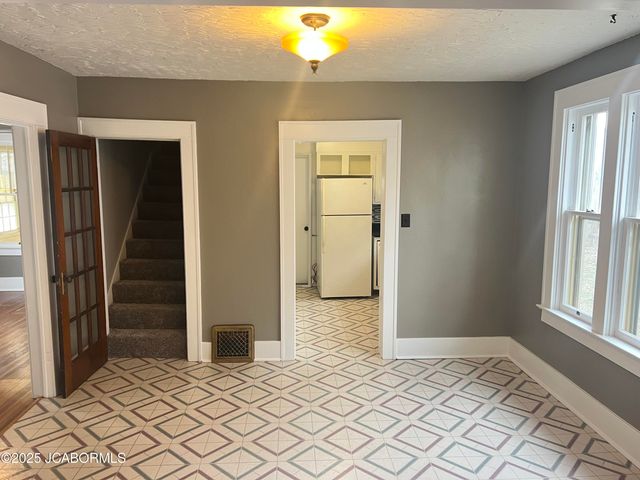 1705 W MCCARTY STREET, Jefferson City, MO 65109