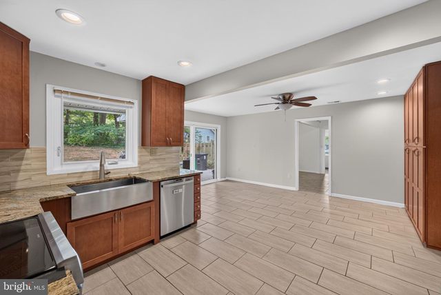12801 FERNWOOD TURN, Laurel, MD 20708