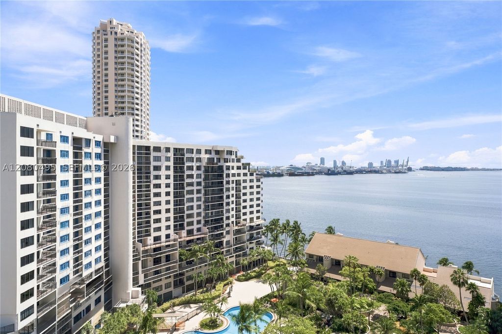 520 Brickell Key Dr A1616, Miami, FL 33131