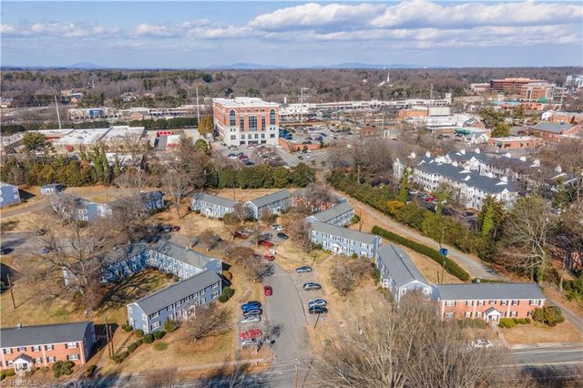 2511 Miller Park Circle A, Winston-salem, NC 27103