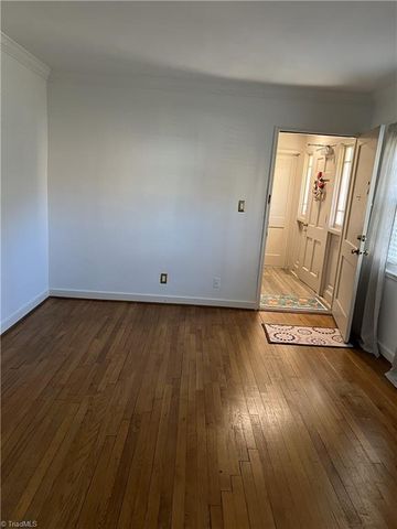 2511 Miller Park Circle A, Winston-salem, NC 27103