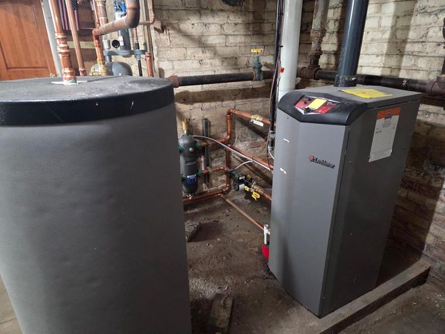 1133 ALGOMA BOULEVARD, Oshkosh, WI 54901