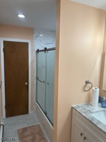 360 Leslie Ave, Piscataway Twp., NJ 08854