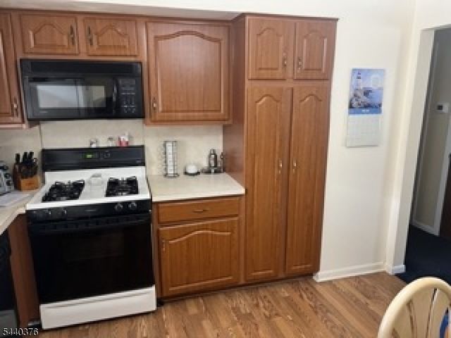 360 Leslie Ave, Piscataway Twp., NJ 08854