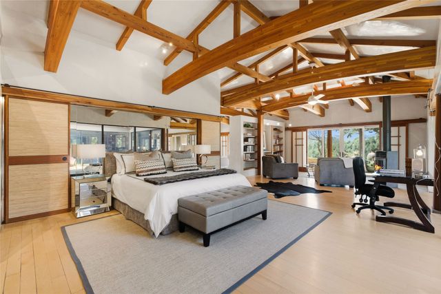 3356 Paseo Segunda, Santa Fe, NM 87501