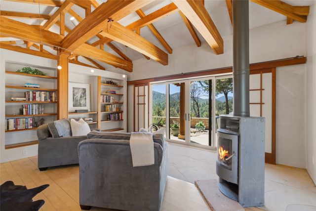 3356 Paseo Segunda, Santa Fe, NM 87501