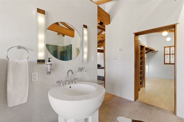 3356 Paseo Segunda, Santa Fe, NM 87501