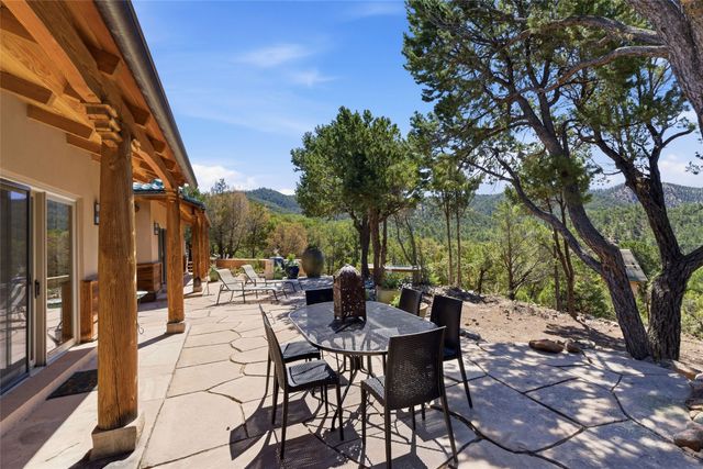 3356 Paseo Segunda, Santa Fe, NM 87501