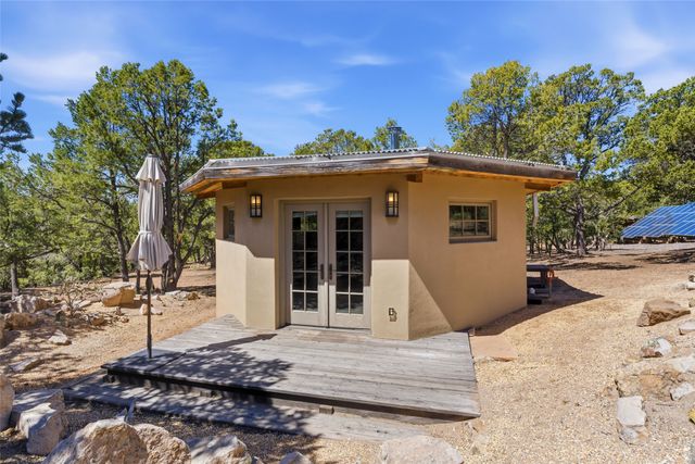 3356 Paseo Segunda, Santa Fe, NM 87501