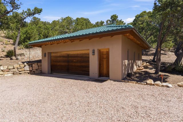 3356 Paseo Segunda, Santa Fe, NM 87501