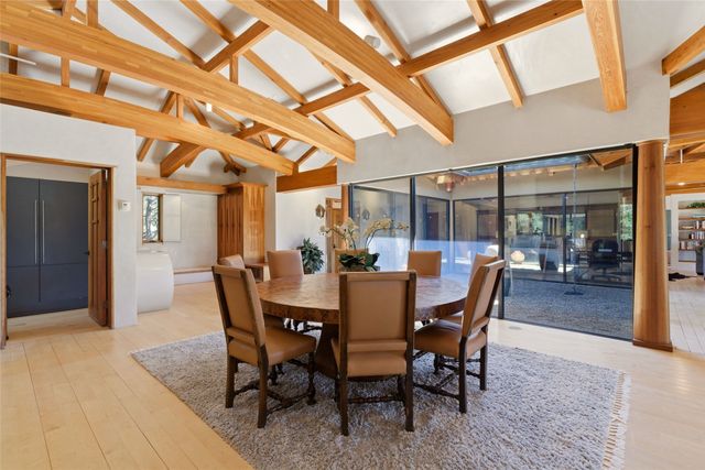 3356 Paseo Segunda, Santa Fe, NM 87501