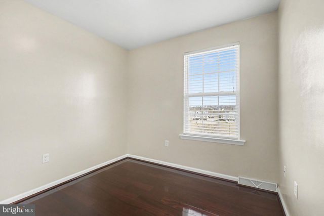 335 CAPE CLIMB DR, York, PA 17408