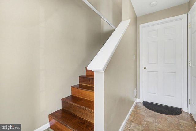 335 CAPE CLIMB DR, York, PA 17408