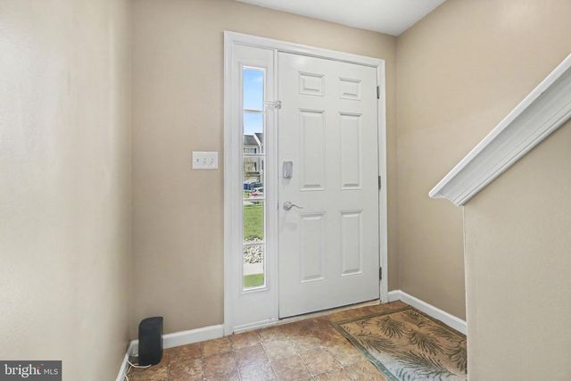 335 CAPE CLIMB DR, York, PA 17408