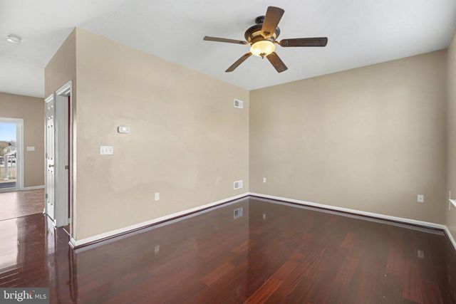 335 CAPE CLIMB DR, York, PA 17408