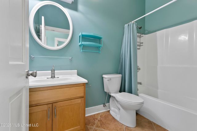 227 N Beach Boulevard, Waveland, MS 39576