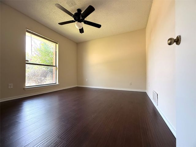 1603 E Peters Colony Road, Carrollton, TX 75007