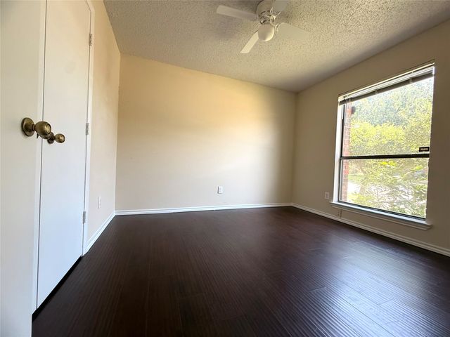 1603 E Peters Colony Road, Carrollton, TX 75007