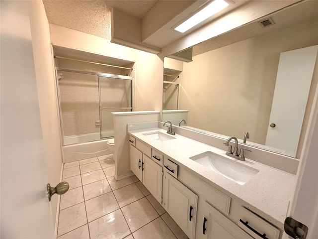 1603 E Peters Colony Road, Carrollton, TX 75007