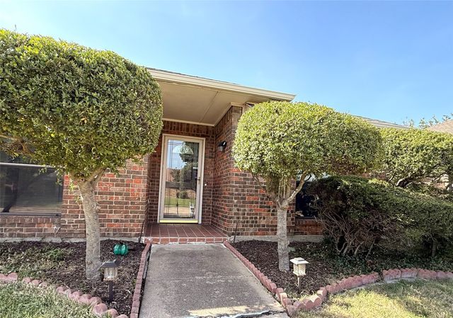 1603 E Peters Colony Road, Carrollton, TX 75007