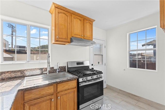 6812 Quinton Lane, Tujunga (los Angeles), CA 91042