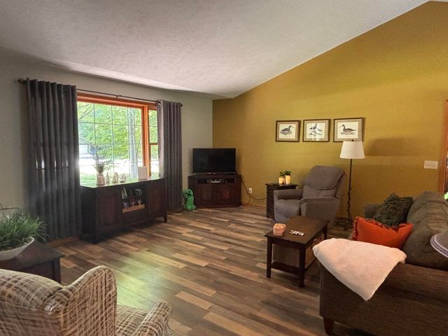 8450 Bent Pine Drive, Almira Twp, MI 49650