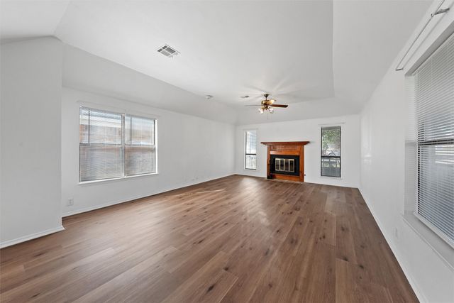 1300 Chapel Downs Road, Waco, TX 76712