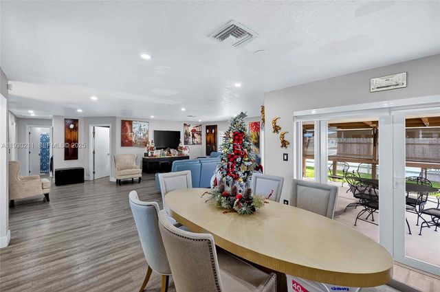 20810 SW 125th Ct Rd, Miami, FL 33177