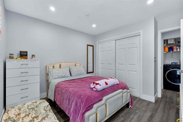 20810 SW 125th Ct Rd, Miami, FL 33177