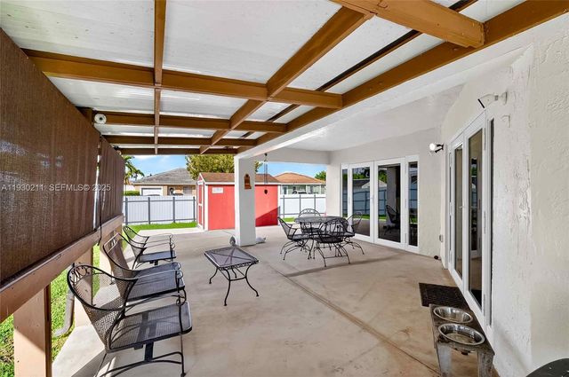 20810 SW 125th Ct Rd, Miami, FL 33177