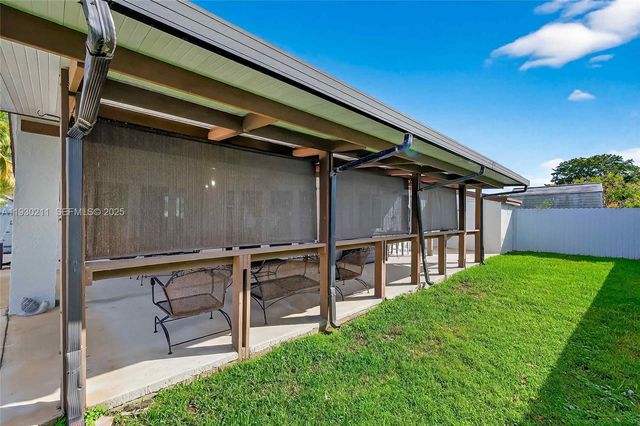 20810 SW 125th Ct Rd, Miami, FL 33177