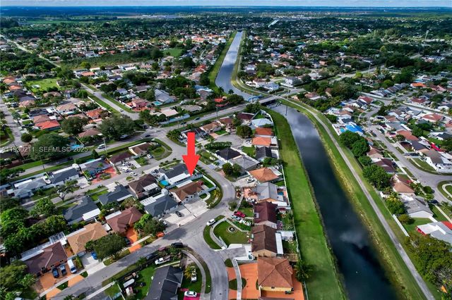 20810 SW 125th Ct Rd, Miami, FL 33177