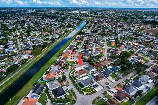 20810 SW 125th Ct Rd, Miami, FL 33177