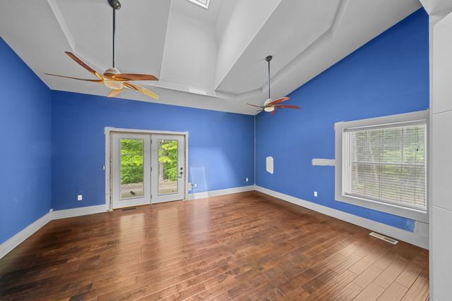 3287 Keith Springs Mountain Rd, Belvidere, TN 37306