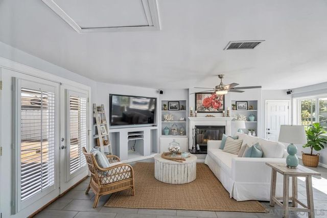 1583 Jade Ave, El Cajon, CA 92019