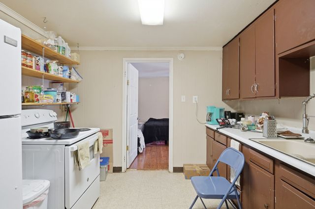 1901 CedarCrest Drive, Abilene, TX 79601