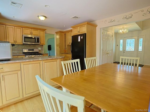 4 Ironworks Road, Monroe, NY 10950