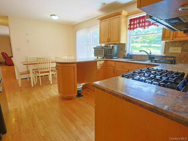 4 Ironworks Road, Monroe, NY 10950