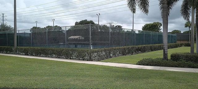 1225 Avondale Lane, West Palm Beach, FL 33409