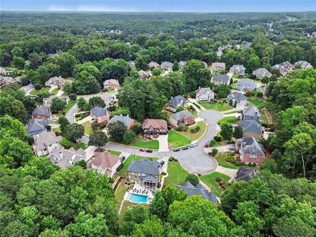 2122 Hollowbrooke Way NW, Acworth, GA 30101