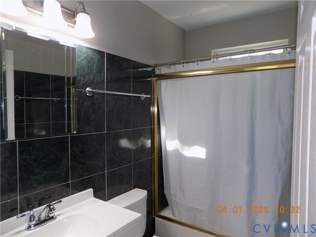 711 Rothesay Rd, Richmond, VA 23221