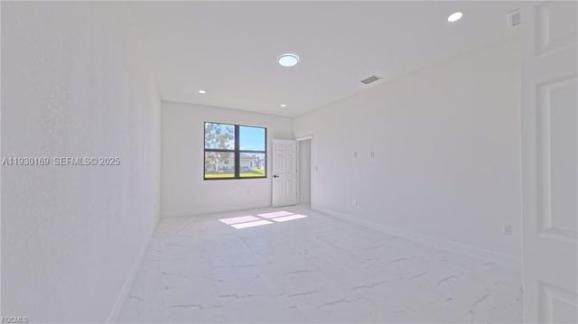 2809 18th st W, Lehigh Acres, FL 33971