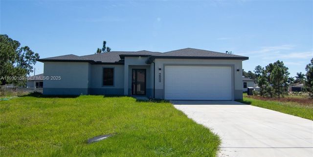 2809 18th st W, Lehigh Acres, FL 33971